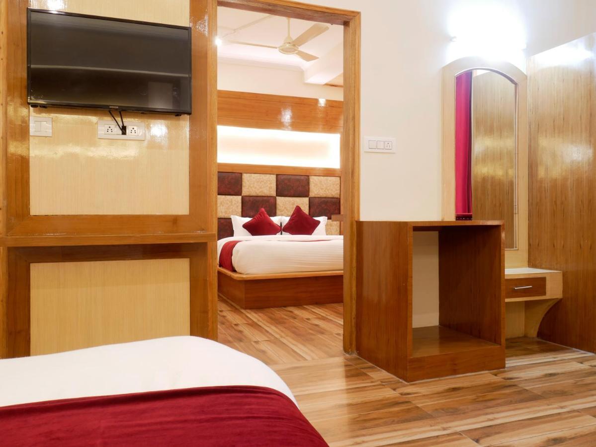 مايالي New Ambika International Mall Road Hotel المظهر الخارجي الصورة